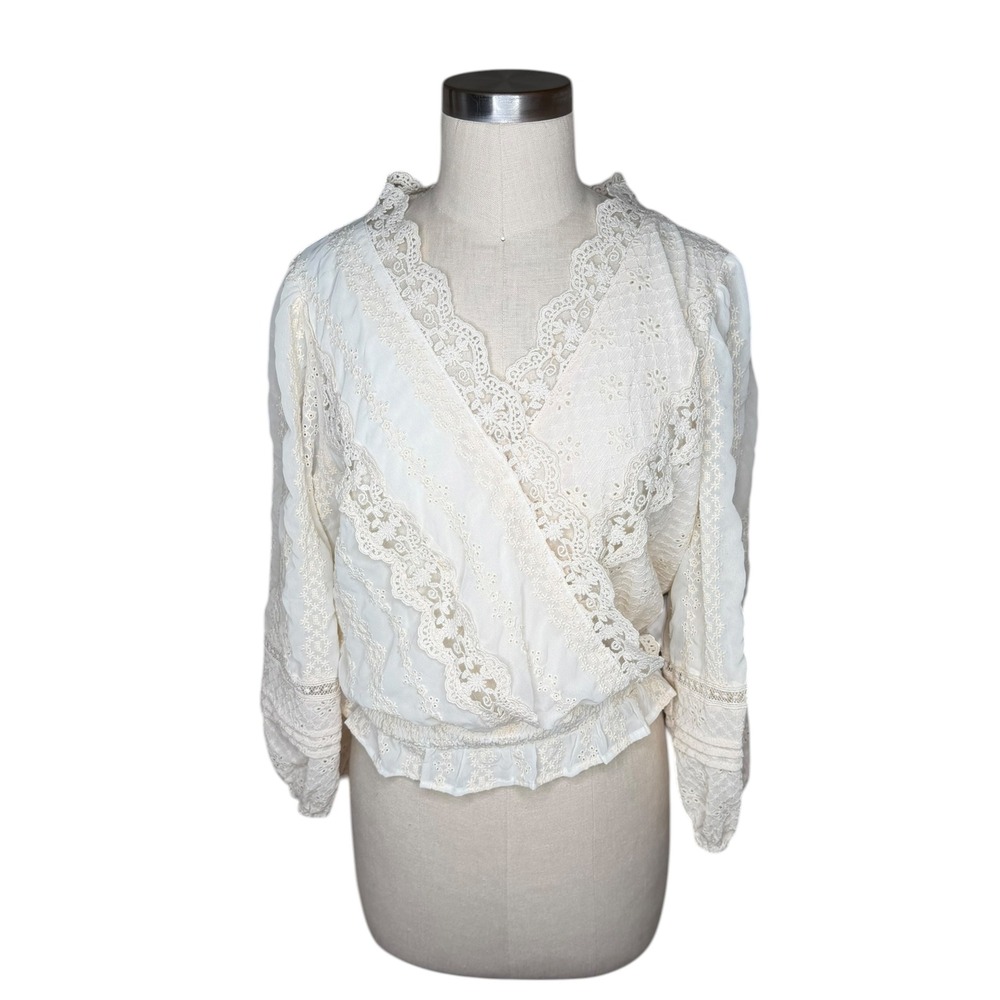 MISS ME Embroidered Faux Wrap Blouse Cream Eyelet Lace‎ Women's Size Medium Boho